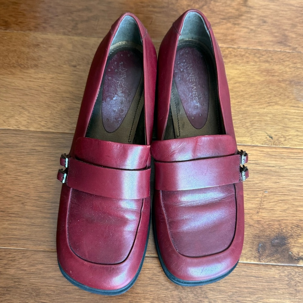 Thrift Store! Nine West Loafer Heels sz 7.5